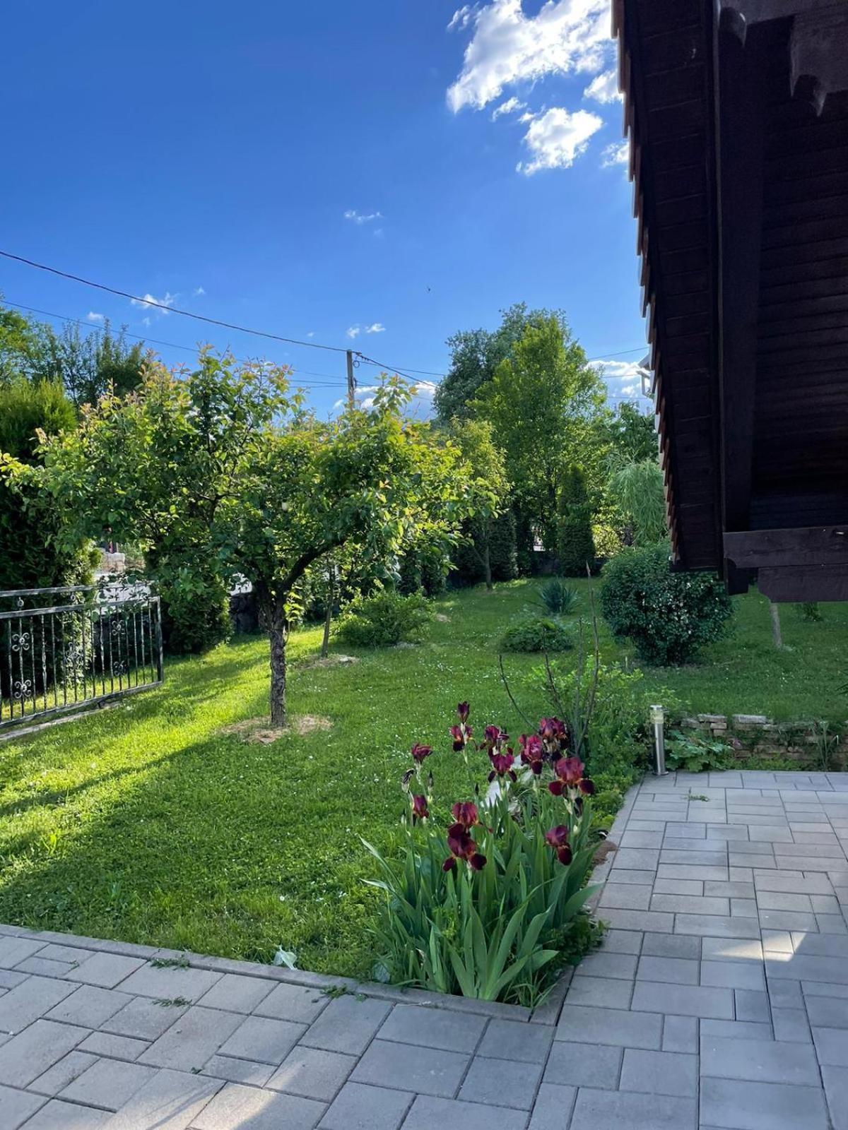 Apartman Dujmovic 1 Otočac Exteriör bild